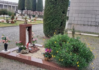 Tomba di Pierina Gilli